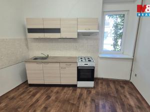Pronájem bytu 2+1, Kladno, Váňova, 80 m2