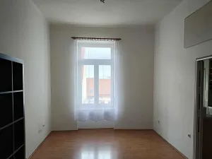 Pronájem bytu 2+1, Tábor, 9. května, 70 m2