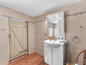 Prodej chalupy, Mezilečí, 150 m2