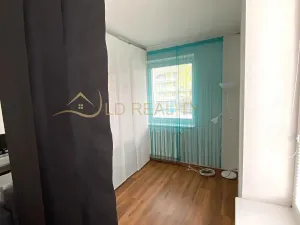 Pronájem bytu 1+kk, Olomouc, Peškova, 42 m2