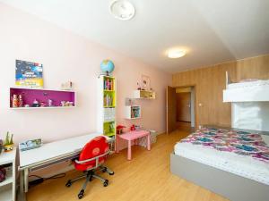 Pronájem bytu 2+kk, Ostrava, Kaminského, 63 m2