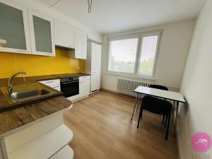 Pronájem bytu 2+1, Olomouc, Železniční, 60 m2