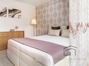 Pronájem bytu 2+kk, Praha - Smíchov, Tomkova, 53 m2