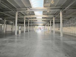 Pronájem obchodního prostoru, Liberec, Doubská, 2750 m2