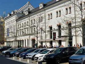 Pronájem kanceláře, Praha - Holešovice, U průhonu, 1050 m2