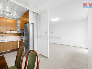 Prodej bytu 3+1, Praha - Kobylisy, Třeboradická, 67 m2