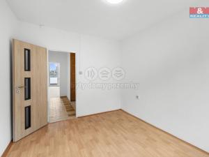 Prodej bytu 3+1, Praha - Kobylisy, Třeboradická, 67 m2