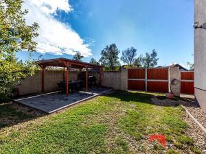 Prodej rodinného domu, Ledčice, 185 m2