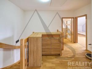 Prodej bytu 5+kk, Tuchoměřice, Na Výsluní, 250 m2