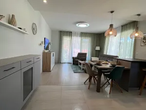 Prodej bytu 3+kk, Karlovy Vary, Spálená, 90 m2