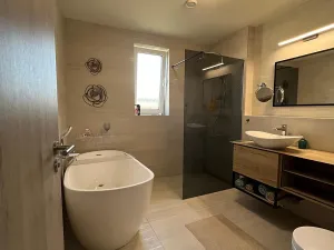 Prodej bytu 3+kk, Karlovy Vary, Spálená, 90 m2