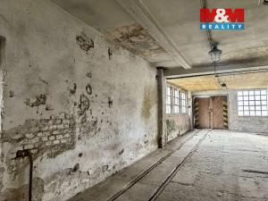 Pronájem skladu, Golčův Jeníkov, Ráj, 305 m2