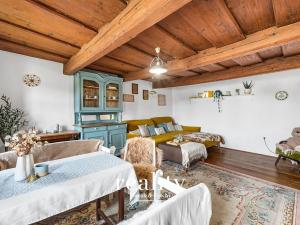 Prodej rodinného domu, Štítary, 202 m2