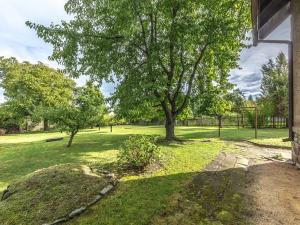 Prodej rodinného domu, Mníšek pod Brdy, Ke škole, 182 m2