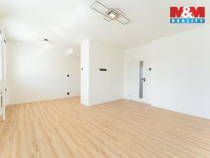 Prodej bytu 3+1, Praha - Bohnice, Poznaňská, 74 m2