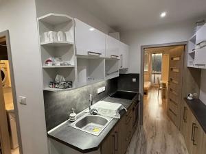 Pronájem bytu 1+kk, Zlín, Družstevní, 32 m2
