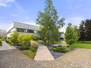 Prodej výrobních prostor, Hradec Králové, Jana Krušinky, 2133 m2