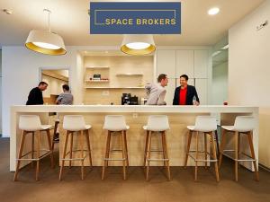 Pronájem kanceláře, Praha - Jinonice, Radlická, 1050 m2