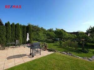 Prodej kanceláře, Lomnice, 298 m2