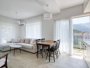 Prodej bytu 2+kk, Bečići, Černá Hora, 43 m2