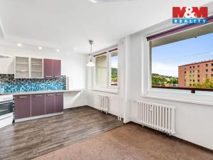 Prodej bytu 3+1, Teplice - Prosetice, Rovná, 67 m2