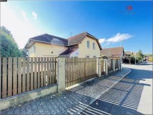 Prodej rodinného domu, Sulice, K Potoku, 192 m2