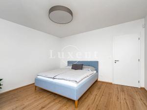 Prodej rodinného domu, Chýně, Cenomanská, 174 m2