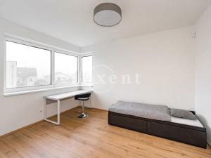 Prodej rodinného domu, Chýně, Cenomanská, 173 m2