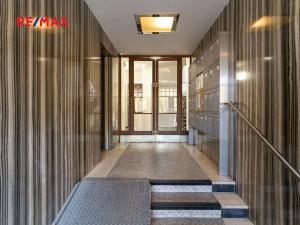 Pronájem bytu 2+kk, Praha - Nové Město, Masarykovo nábřeží, 60 m2