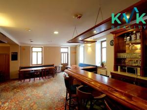 Pronájem restaurace, Ostrov, Jáchymovská, 50 m2