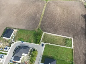 Prodej pozemku pro bydlení, Dlouhá Lhota, 780 m2