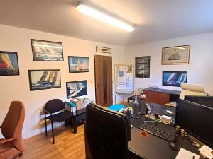 Prodej kanceláře, Chrášťany, Oranžová, 26 m2