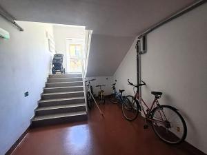 Prodej kanceláře, Chrášťany, Oranžová, 26 m2