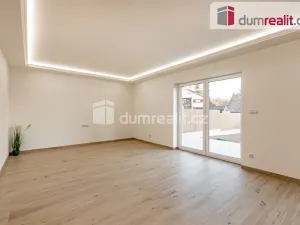 Pronájem vily, Praha, Slámova, 226 m2