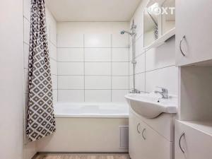 Pronájem bytu 3+1, Loučovice, 64 m2