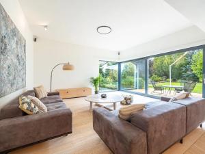Prodej rodinného domu, Praha - Slivenec, Za farou, 374 m2