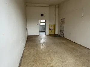 Pronájem skladu, Ostrava, Vratimovská, 577 m2