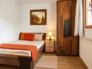 Prodej rodinného domu, Ořechov, Divadelní, 135 m2