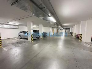 Pronájem bytu 2+kk, Praha - Záběhlice, Mattioliho, 61 m2