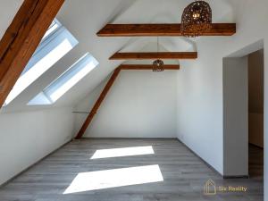 Prodej rodinného domu, Krupá, 179 m2