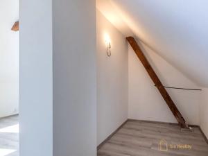 Prodej rodinného domu, Krupá, 179 m2