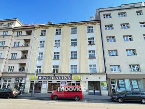Prodej bytu 3+kk, Praha - Libeň, náměstí Dr. Václava Holého, 81 m2
