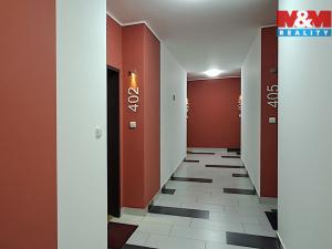 Pronájem bytu 1+kk, Praha, Honzíkova, 34 m2