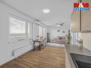 Prodej bytu 3+kk, Praha - Černý Most, Dobrovolného, 59 m2