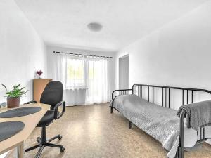 Pronájem bytu 1+kk, Milovice, Braniborská, 30 m2
