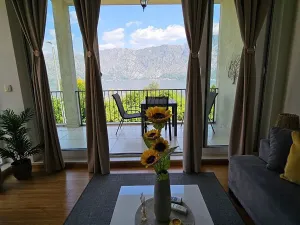 Prodej bytu 3+kk, Kotor, Černá Hora, 82 m2