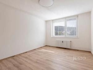 Pronájem bytu 2+1, Zlín, L. Váchy, 54 m2