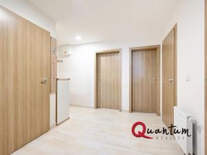 Prodej bytu 4+kk, Praha - Uhříněves, Jindřicha Bubeníčka, 73 m2