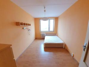 Pronájem bytu 2+kk, Praha - Černý Most, Generála Janouška, 46 m2