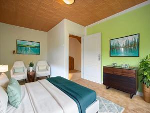 Prodej rodinného domu, Rybitví, Bezručova, 100 m2